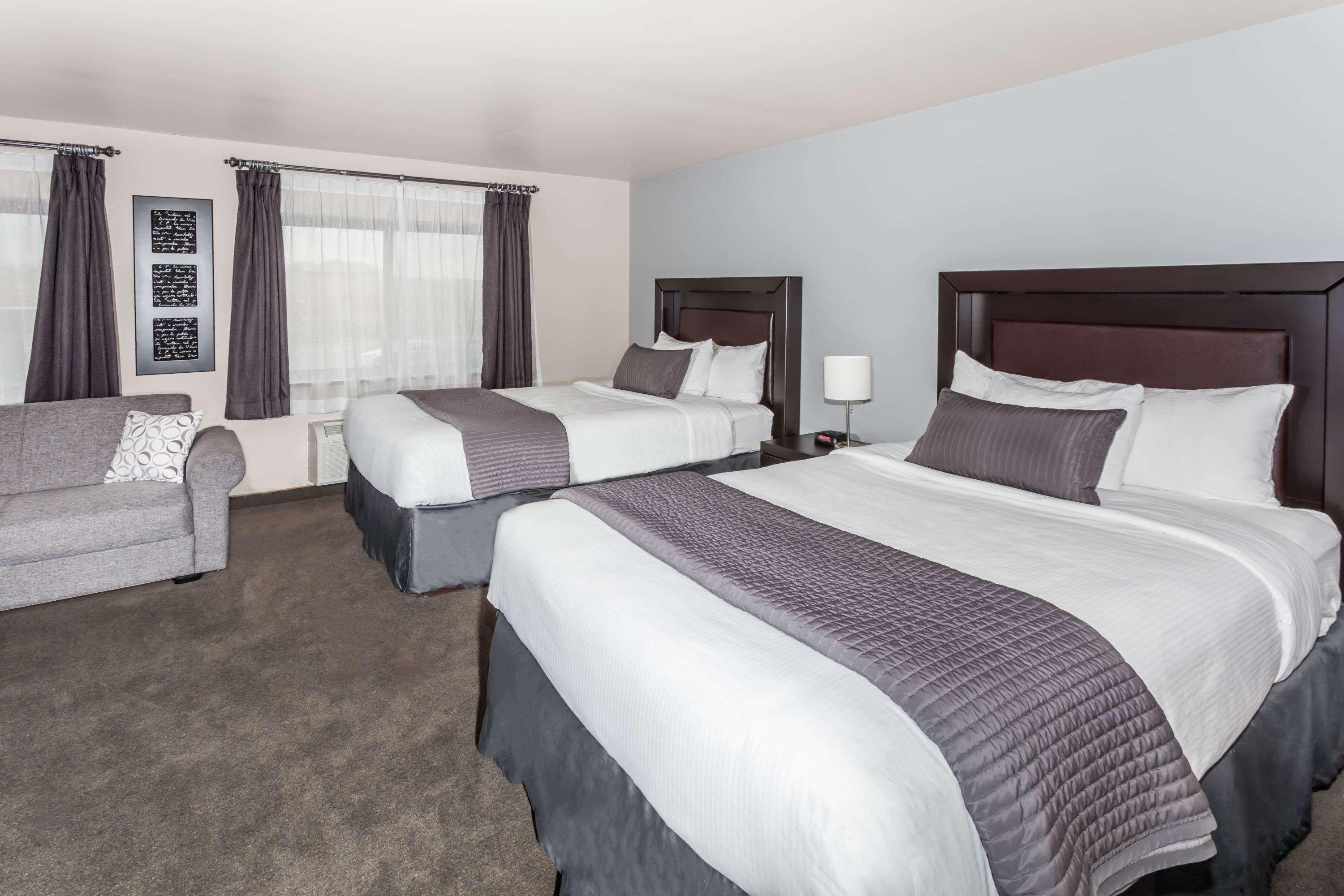 Baymont By Wyndham Glenview Hotel Bagian luar foto